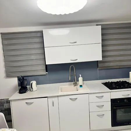 Daire Near The Center Two Bedrooms Floor Minus First