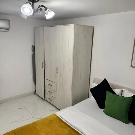 Near The Center Two Bedrooms Floor Minus First