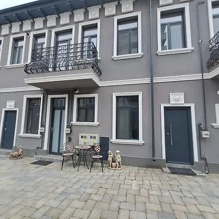 Near The Center Two Bedrooms Floor Minus First Appartement *